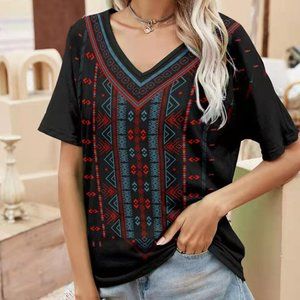 Tribal Design Short Sleeve V-neck T